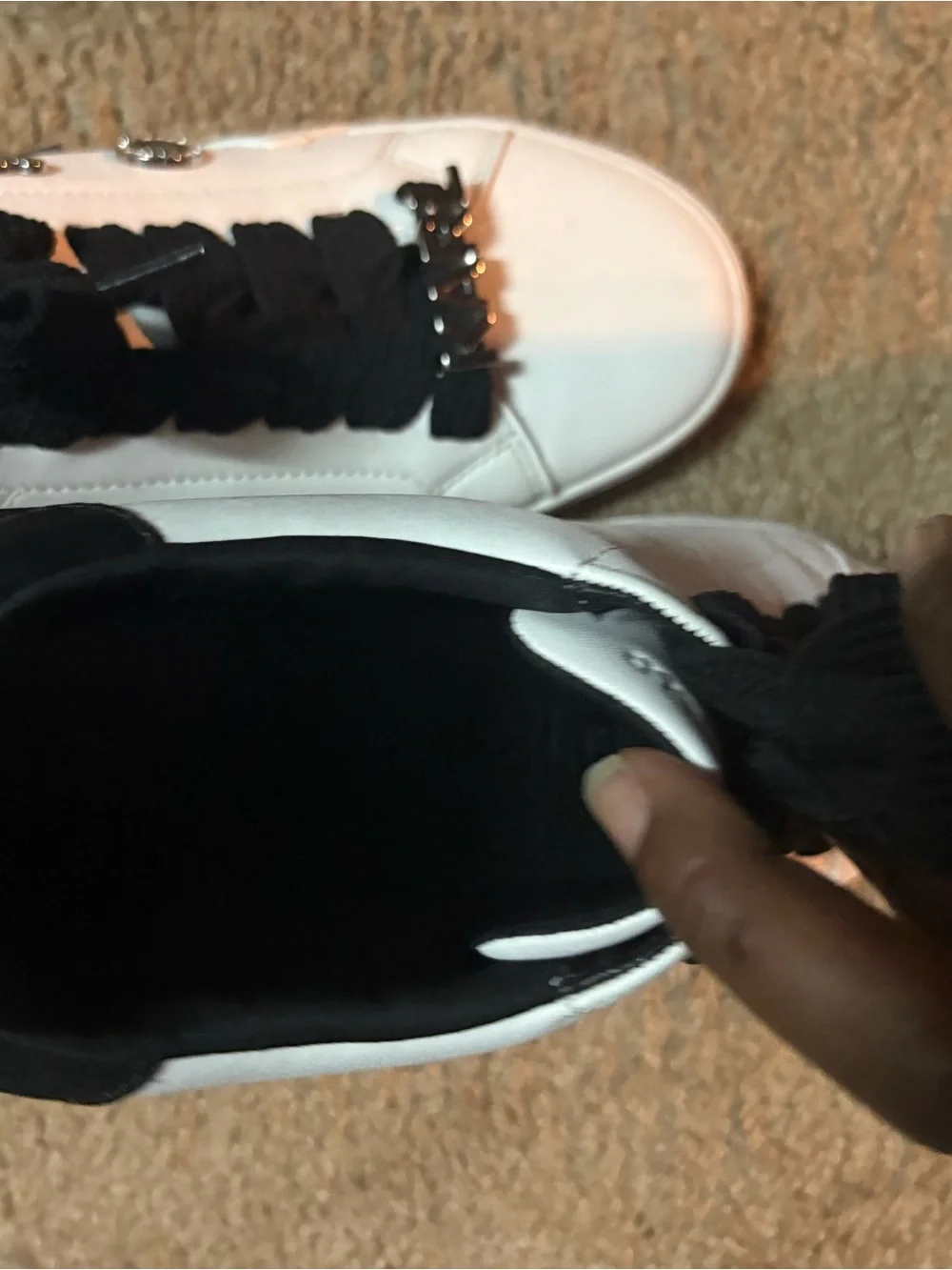 Karl Lagerfeld White Sneakers with Black Accents and Logo Hardware
